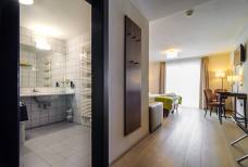 Bad Zimmer 207