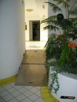Hotel Hirzer - Rampe im Hallenbad