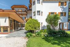 Hotel Chalet Corso - Stufen