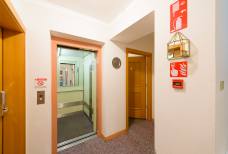 Aparthotel Das Moriggl - Fahrstuhl