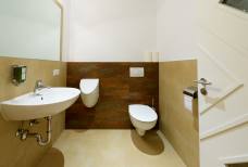 Aparthotel Das Moriggl - Toilette Wellnessbereich