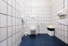 Palaghiaccio Meranarena - WC nello spogliatoio