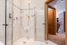 Badezimmer 107