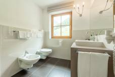 Hotel Alpenfrieden - Bad Zimmer 507 (Dependance)