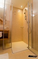 Panoramahotel Baumwirt - Badezimmer