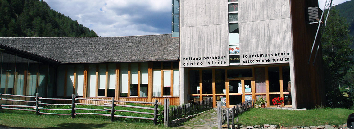 Sport- und Freizeitzentrum Trattla im Martelltal Sport- und Freizeitzentrum Trattla im Martelltal