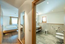 Sterzinger Moos - Room 220 - Bathroom