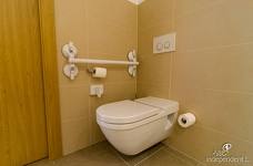 Alpenhotel Panorama: Barrierefreies Badezimmer