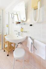 Hotel Aqua Bad Cortina - Badezimmer