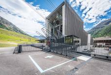Funivia Ghiacciai della Val Senales - Rampa ingresso parcheggio