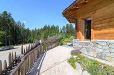 Bergila - Kräutergarten - Zugangsrampe zum Shop