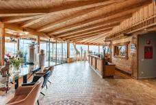 Panoramahotel Taljörgele - Rezeption und Bar