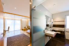 Hotel Fayn - Badezimmer 301