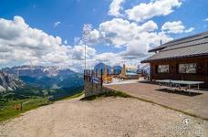 Seilbahn St. Ulrich - Furnes - Seceda: Rampe zur Panoramaterrasse