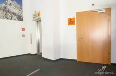 Seilbahn St. Ulrich - Furnes - Seceda: Barrierefreie Toilette Talstation 