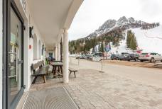 Hotel Jú Furcia - Furkelpass - St. Vigil in Enneberg: Terrasse