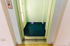 Kulturzentrum - Fahrstuhl