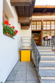 Ristorante Sandwirt - Piattaforma elevatrice