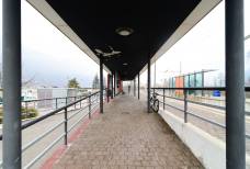 Diese Rampe führt vom reservierten Stellplatz zum Bahnsteig 1.