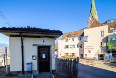 Toilette Bahnhof Terlan