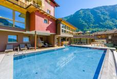 Hotel Tonzhaus - Schwimmbad