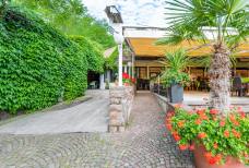 Zufahrtsrampe zum Restaurant Lago di Monticolo