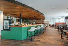 Ganis Resort - Bar and lounge areas