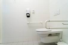 Kletterhalle Salewa Cube - Barrierefreie Toilette